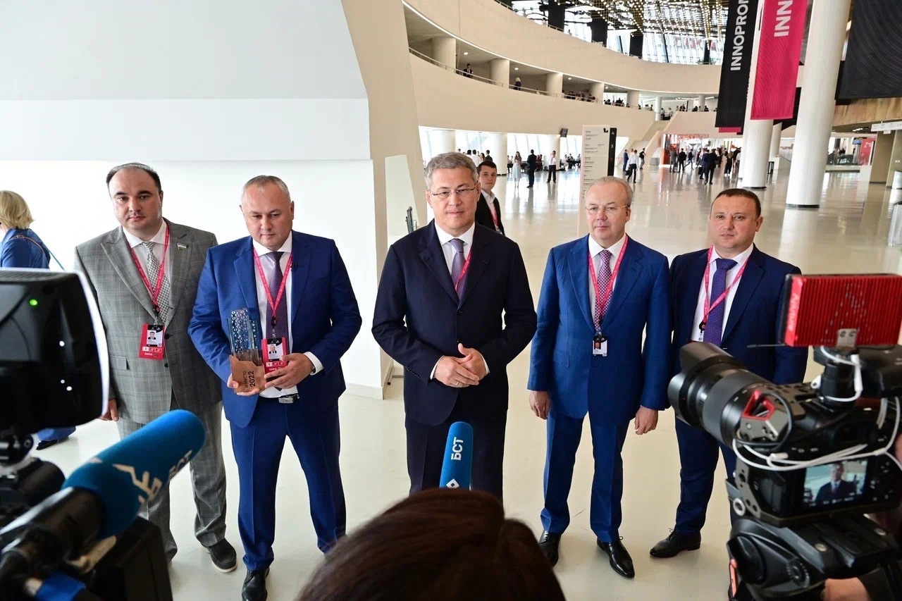Делоросы Башкортостана принимают участие в Международной промышленной выставке «Иннопром-2023»